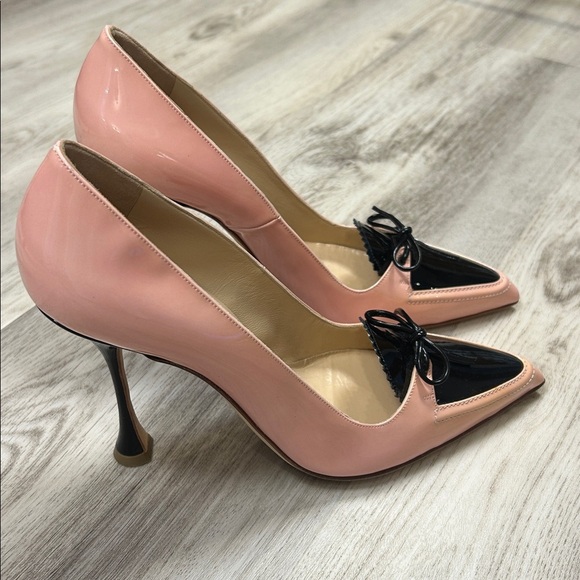 Manolo Blahnik Pink & Black Patent Leather Bow Pumps | Rare Grafa-Line Colorway - Picture 2 of 14